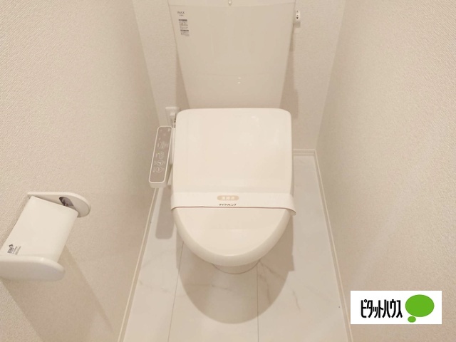 ファミユDのトイレ写真