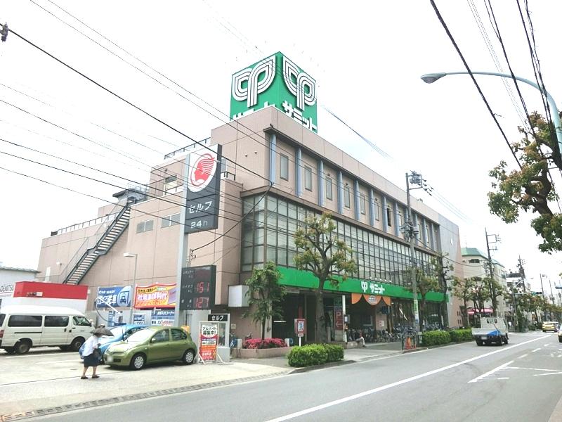 スーパー　サミットストア 大田中央店（スーパー）まで729m