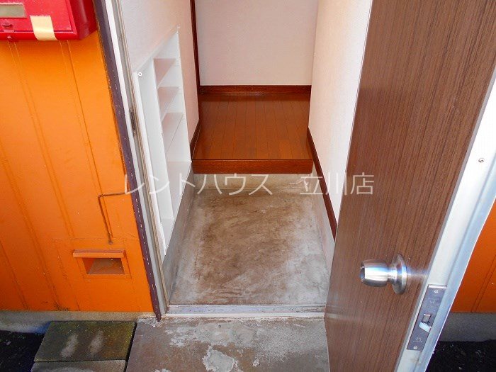 玄関　参考写真
