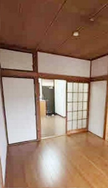 玄関　別部屋同仕様タイプ