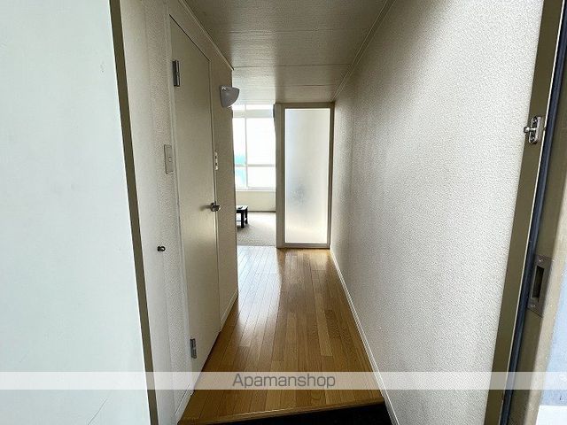 レオパレスソフィアの玄関写真