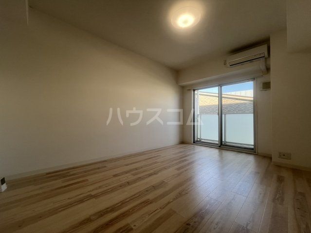 フローラ供米田の居間写真