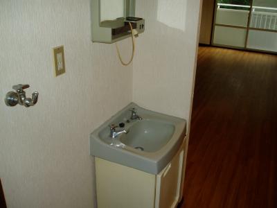 コーポセラヴィD棟の内装写真