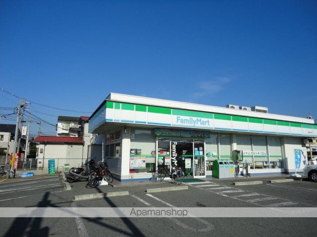 その他　ファミリーマート堺鳳中町店（その他）まで570m