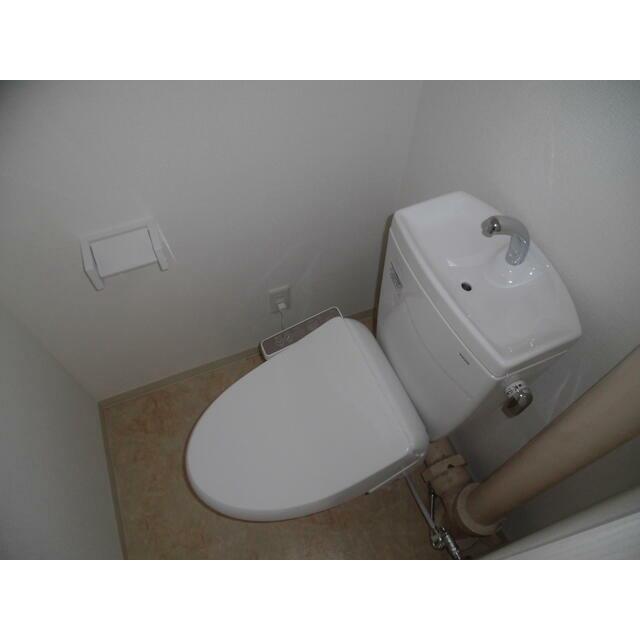 ＪＲ京浜東北線 鶴見駅 徒歩28分 6階建 築57年のトイレ写真