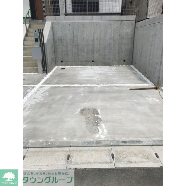駐車場　★お部屋探しは株式会社タウンハウジング東京まで★