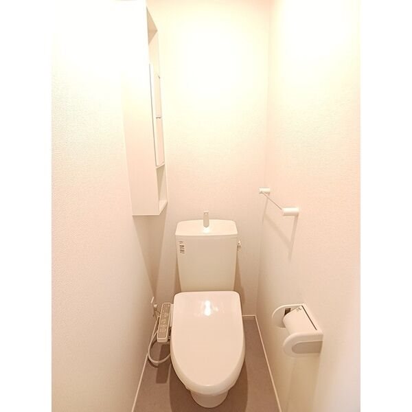 Royal Lifeのトイレ写真