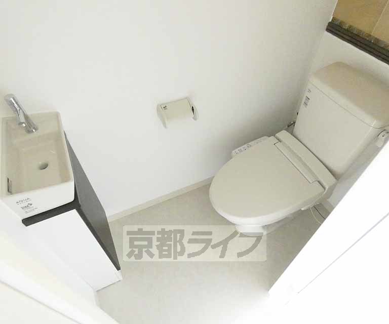 トイレ　広いお手洗いですね。