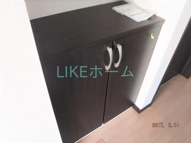 コーモド飯山満の内装写真