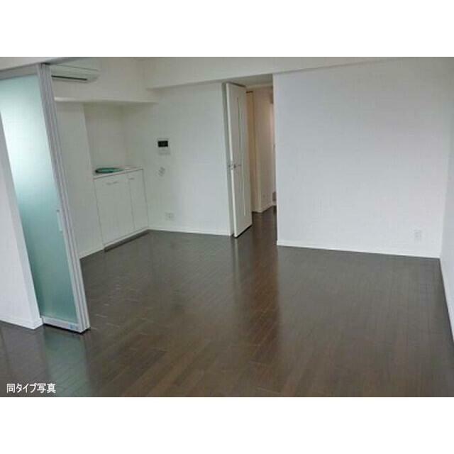 居室・リビング　※同仕様写真含む