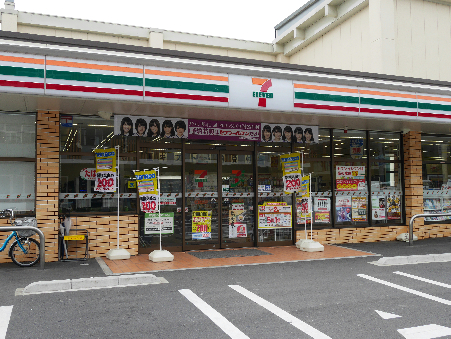 コンビニ　【セブンイレブン戸畑沖台店】（コンビニ）まで325m