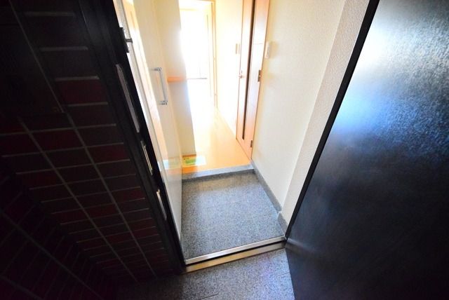 玄関　★同物件他部屋参考写真★