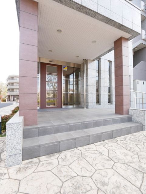 エントランス　★お部屋探しはタウンハウジング高幡不動店まで★