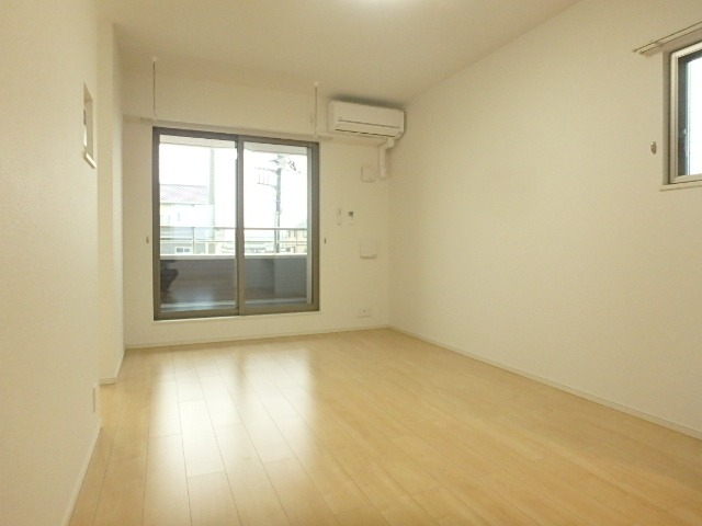 居室・リビング　図面と現状に相違がある場合には現状を優先