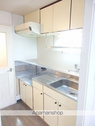 地下鉄南北線 北１８条駅 徒歩5分 4階建 築38年のキッチン写真