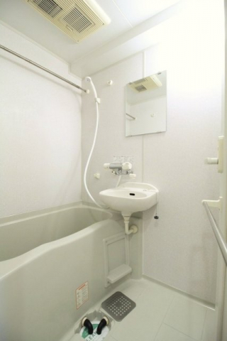 バス・シャワールーム　バス※別部屋参考写真