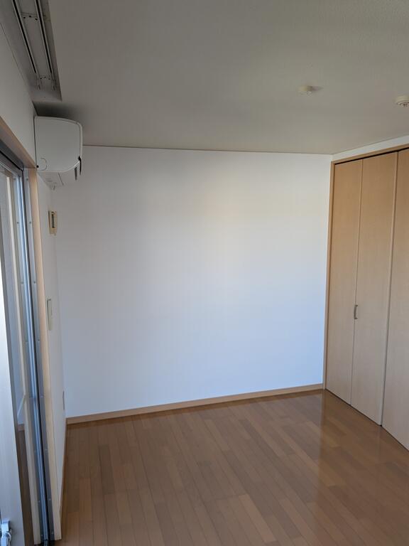 TPCマンションIIの居間写真