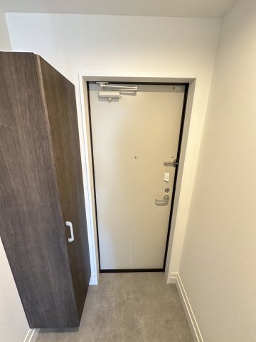 玄関　クローゼットタイプで収納力豊富です♪