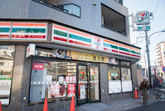 コンビニ　セブンイレブン台東日本堤2丁目店（コンビニ）まで180m