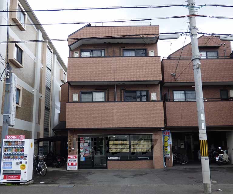 建物外観　建物外観です。