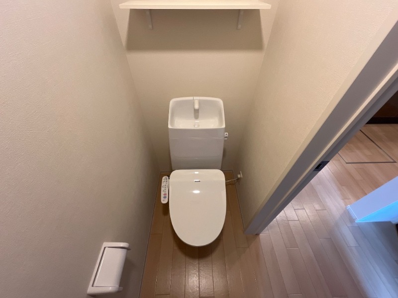 トイレ　図面と現状に相違がある場合には現状を優先