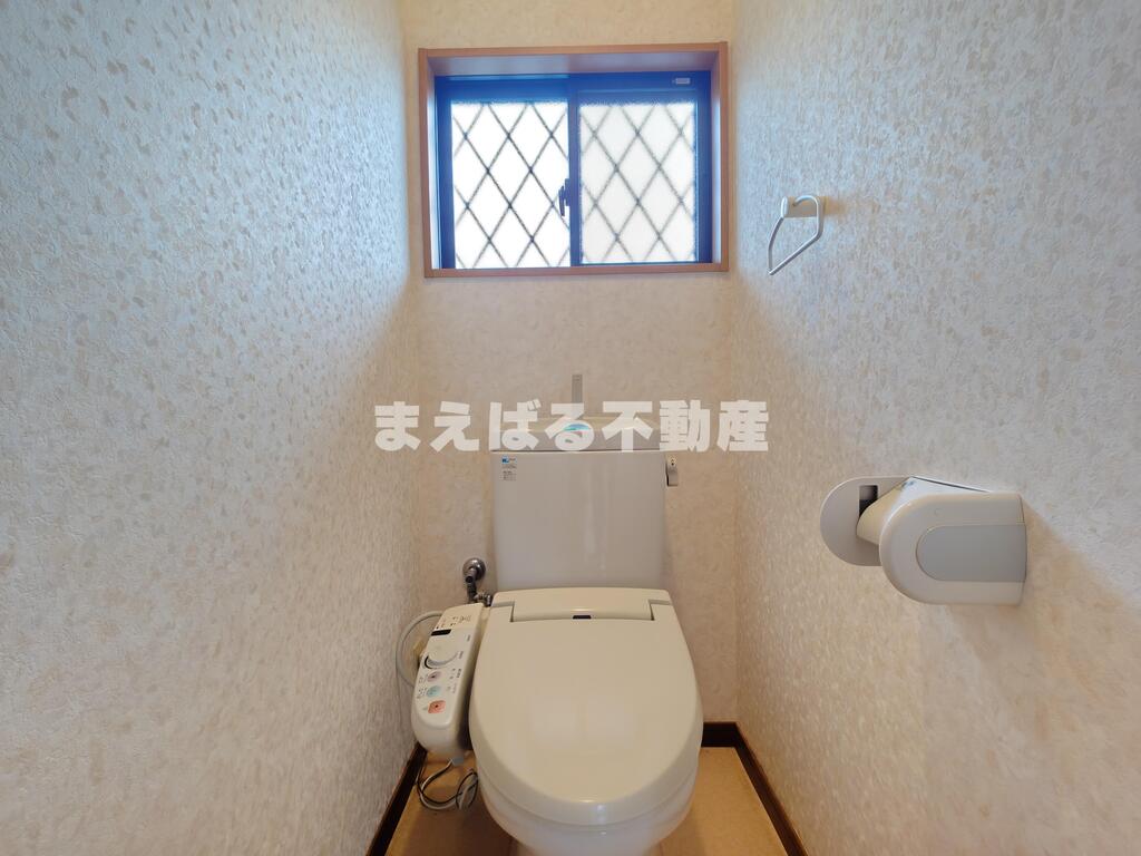 トイレ　温水洗浄便座
