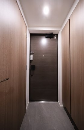 玄関　玄関
