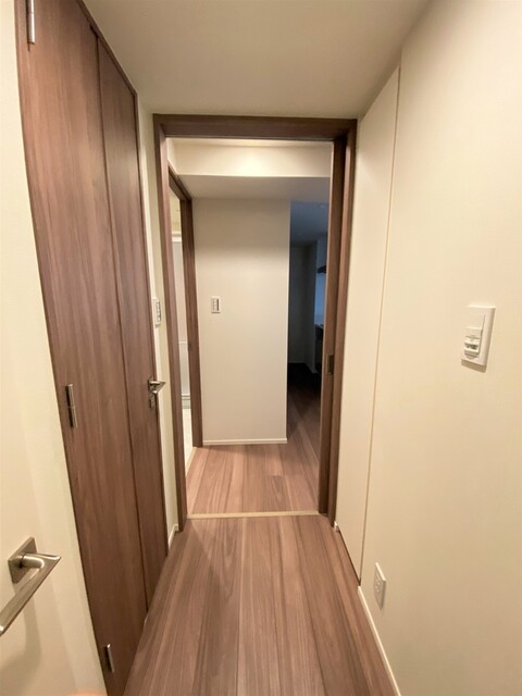 玄関　収納もある玄関です