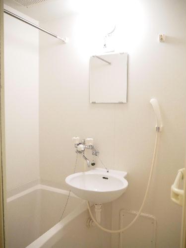 バス・シャワールーム　浴室乾燥機付き