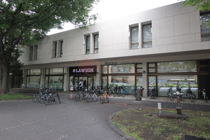 コンビニ　ローソン東京大学龍岡門店（コンビニ）まで485m