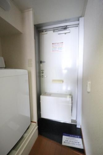 玄関　洗面