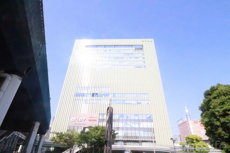 【神戸市中央区旭通のマンションのショッピングセンター】