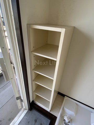 収納　メゾネ鳳