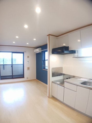 居室・リビング　ゆったり過ごせる居間です