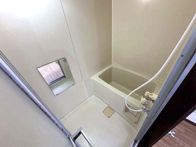 バス・シャワールーム　浴室