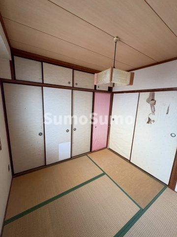 その他部屋・スペース　落ち着いて過ごせるお部屋なので、寝室にいかがでしょうか