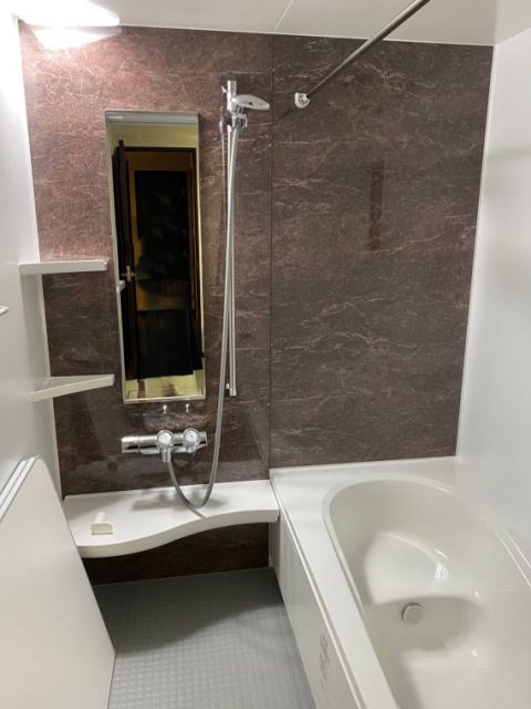 バス・シャワールーム