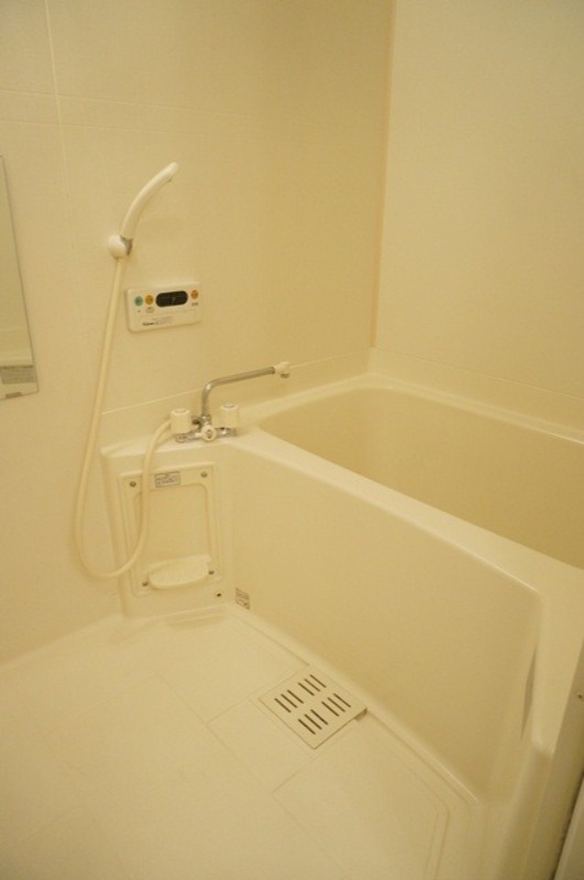 バス・シャワールーム　図面と現状に相違がある場合には現状を優先