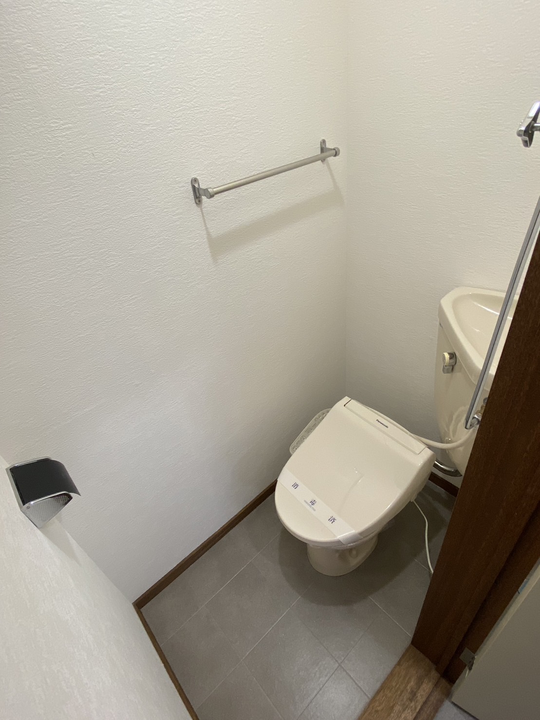 トイレ　※他号室のお写真です