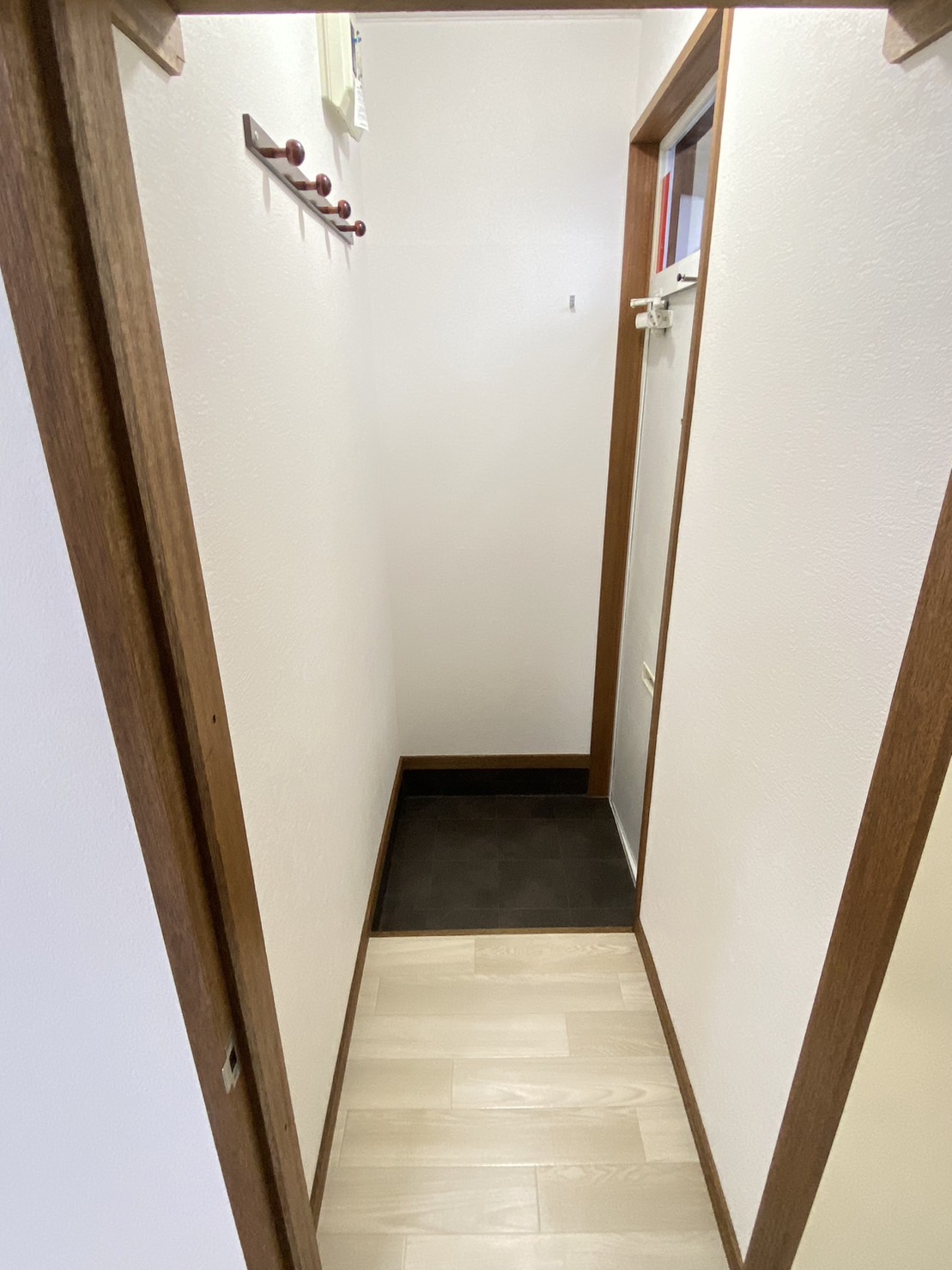 玄関　※他号室のお写真です