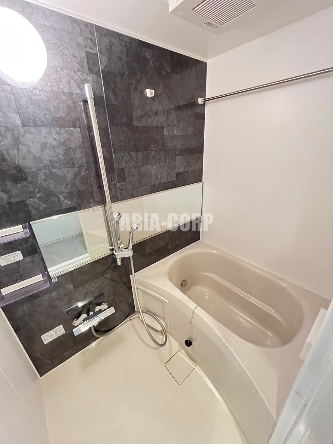 バス・シャワールーム　【同仕様】追焚き、浴室乾燥機能付きオートバスです！