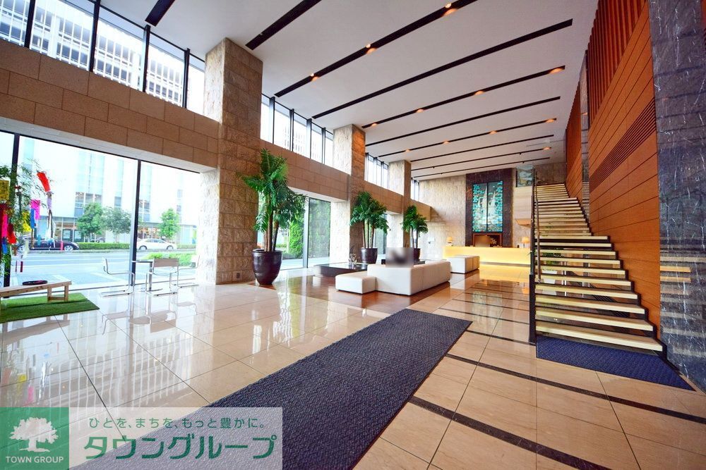 エントランス　エントランス