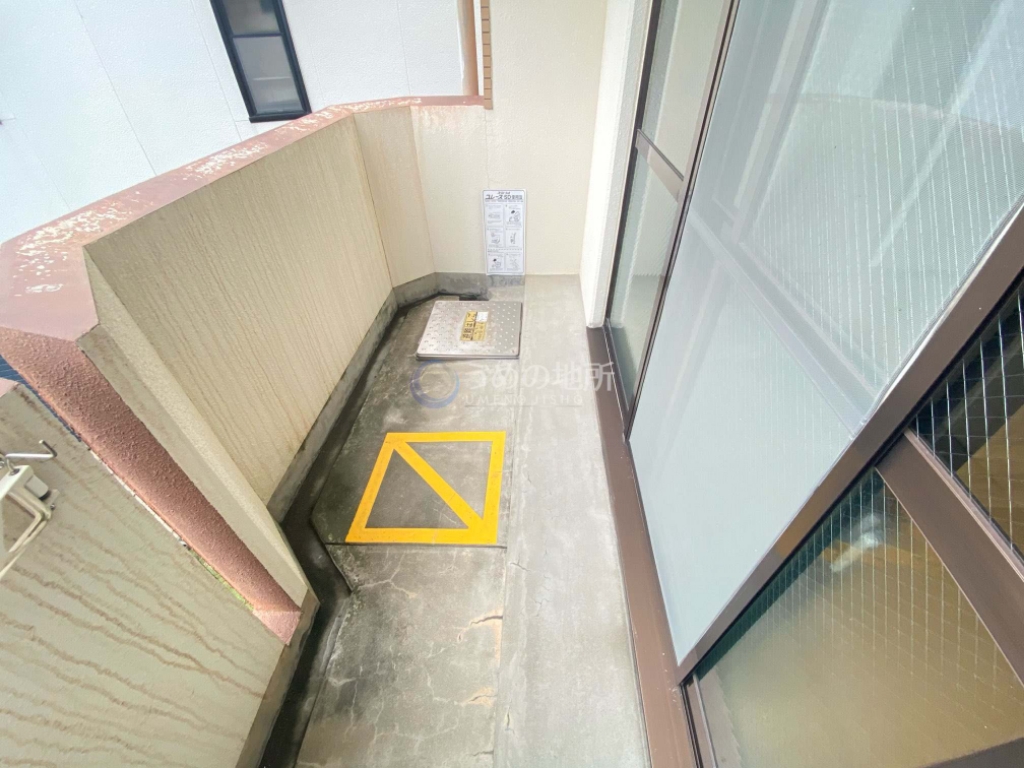 バルコニー　ベランダ