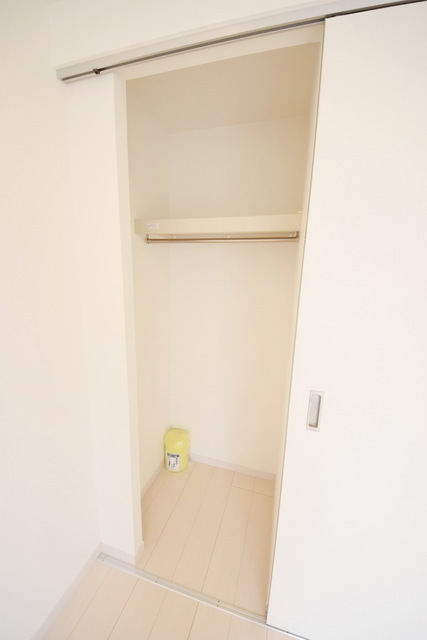 収納　～たっぷり収納スペース～