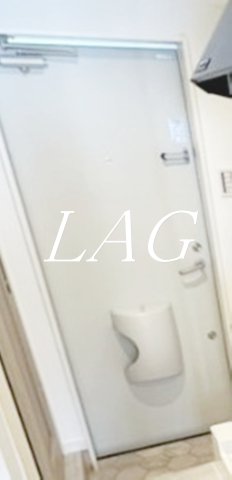 玄関　玄関です。（同仕様設備です）