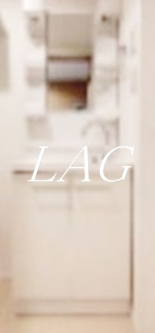 洗面設備　独立洗面台です。（同仕様設備です。）