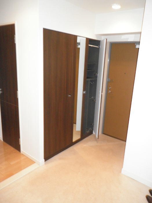 玄関　広い玄関です