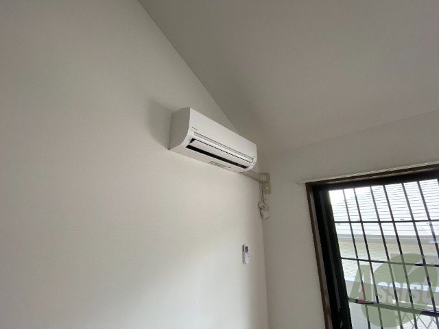 その他設備　エアコン設置済みです。これからの時代は欠かせませんよ。