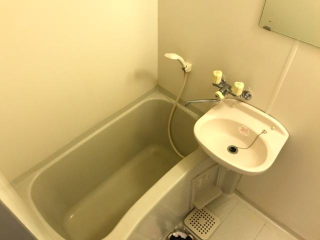 バス・シャワールーム　バス（イメージ）