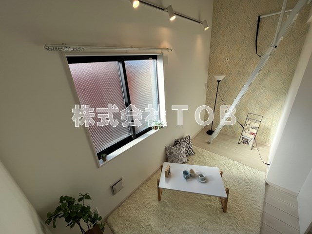 居室・リビング　※別号室参考写真